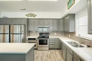 2402 Bluewater Hwy, Surfside Beach, TX 77541 - Photo 23