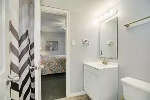 2402 Bluewater Hwy, Surfside Beach, TX 77541 - Photo 25