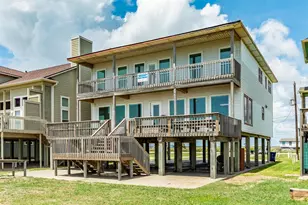 2402 Bluewater Hwy, Surfside Beach, TX 77541 - Photo 1