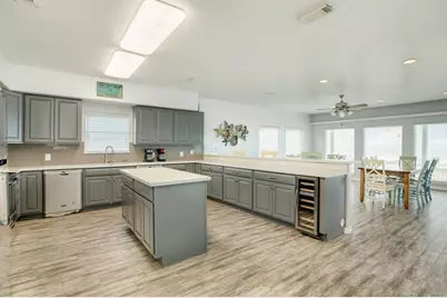 2402 Bluewater Highway, Surfside Beach, TX 77541 - Photo 21