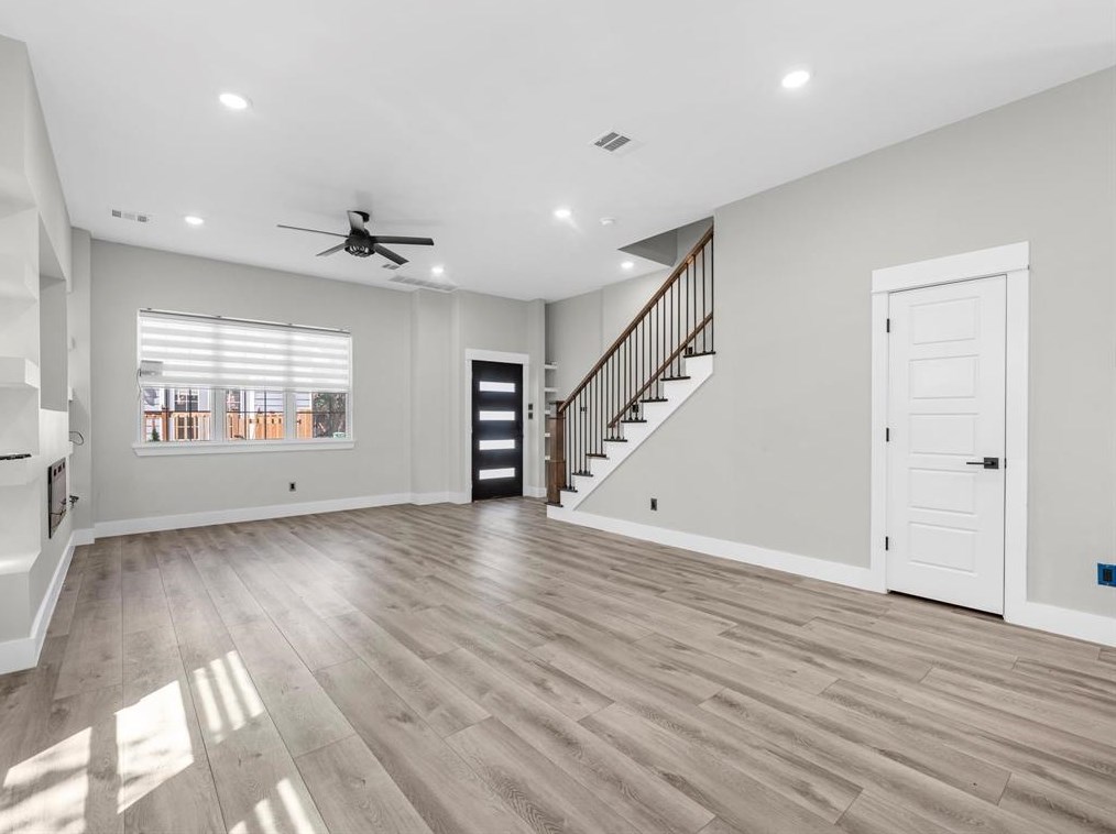 2009 Wavell, Houston TX  77088-4621 exterior