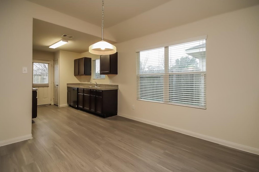 4335 Almeda Meadows Dr, Houston TX  77048-5584 exterior