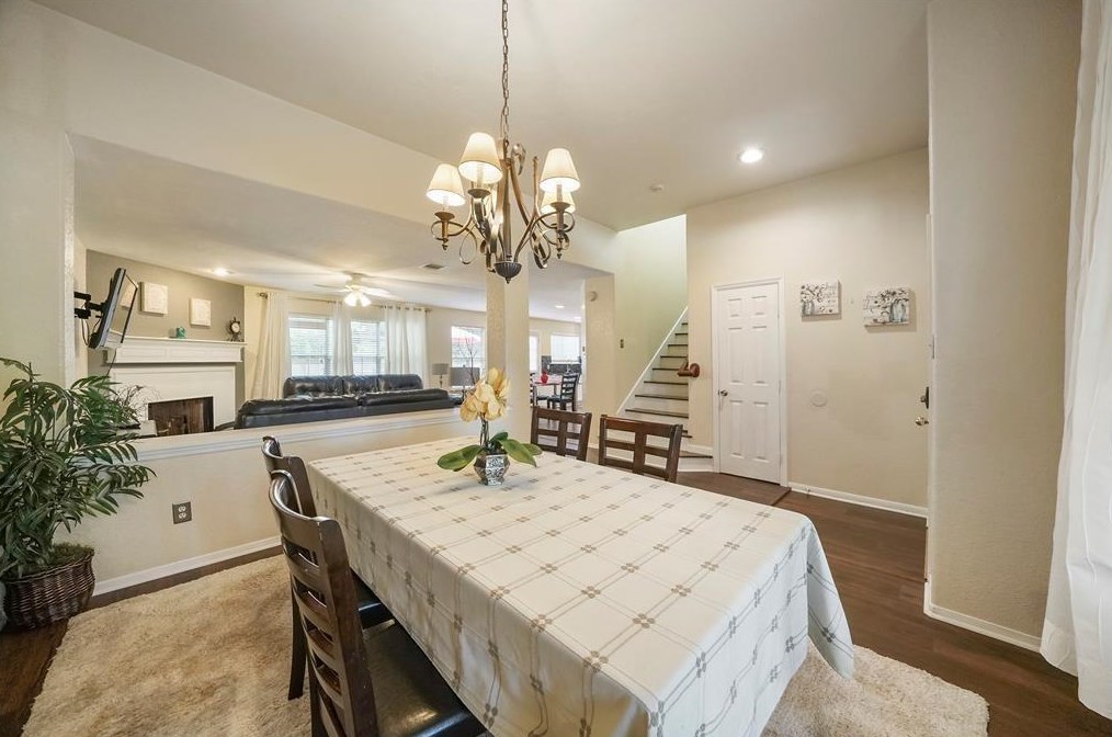 174 Ramwind Ct, Conroe TX  77385-3653 exterior