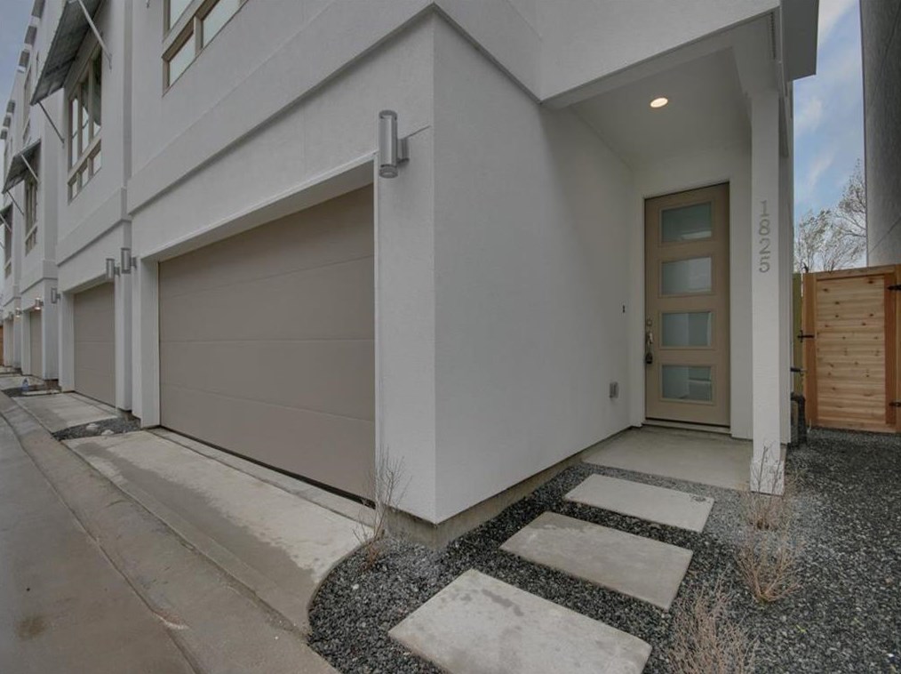 1825 Ennis St, Houston TX  77003-5307 exterior