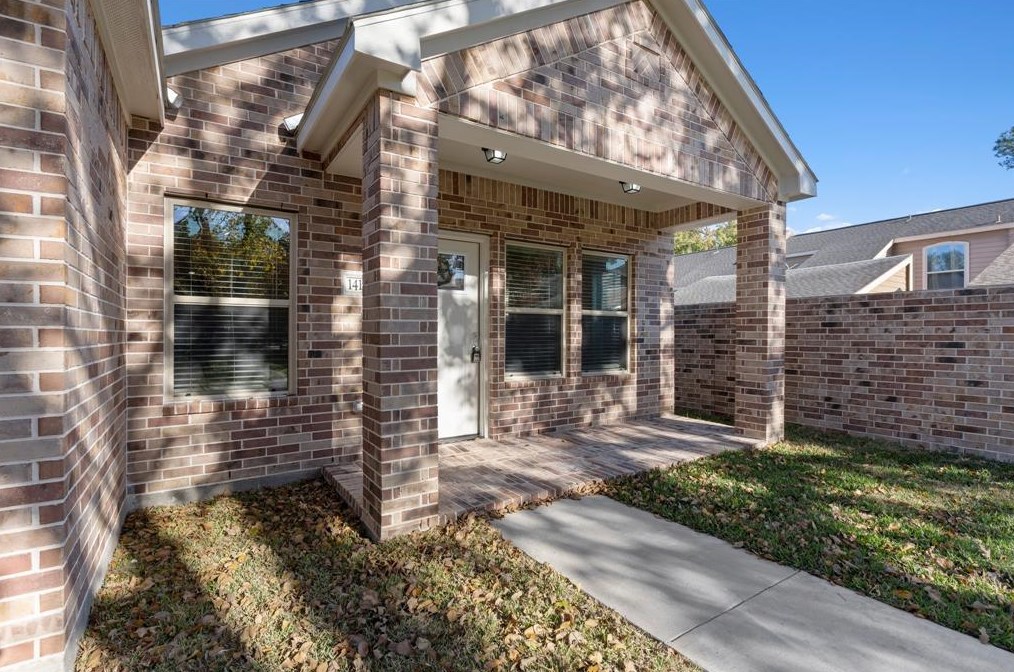 14130 Cashel Forest Dr, Houston TX  77069-3510 exterior