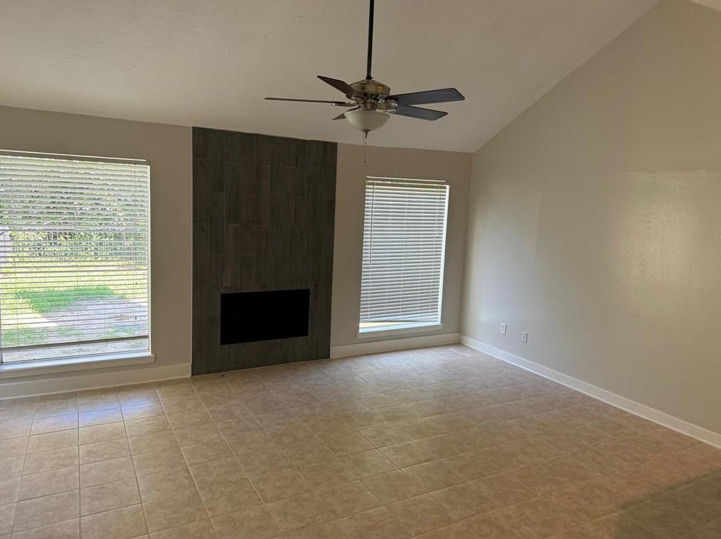 20315 Sunny Shores Dr, Humble TX 77346-1720 exterior