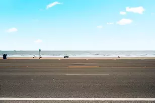 7310 Seawall Blvd, Galveston, TX 77551 - Photo 19