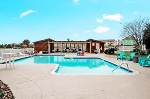 7310 Seawall Blvd, Galveston, TX 77551 - Photo 21