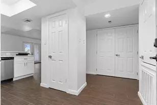 4444 Victory Dr, Houston, TX 77088 - Photo 9