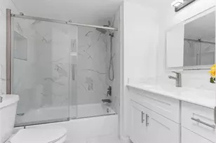 4444 Victory Dr, Houston, TX 77088 - Photo 37