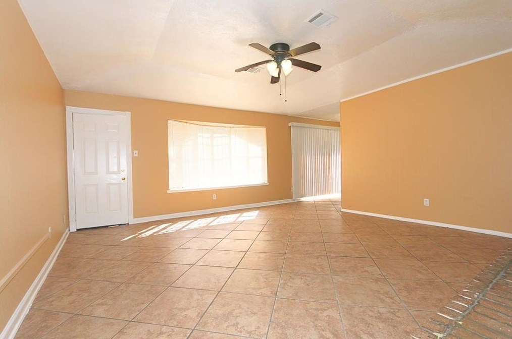 4803 Brookston St, Houston TX  77045-3114 exterior