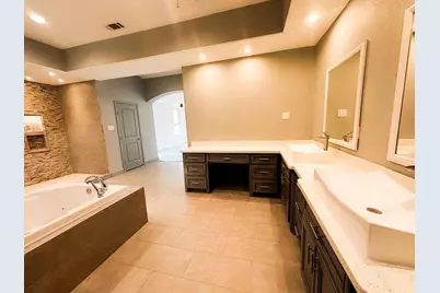 8422 Thompson Lake Drive, Missouri City, TX 77459 - Photo 21