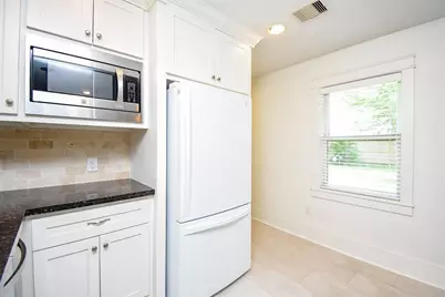 1406 Foxwood Road, Houston, TX 77008 - Photo 23