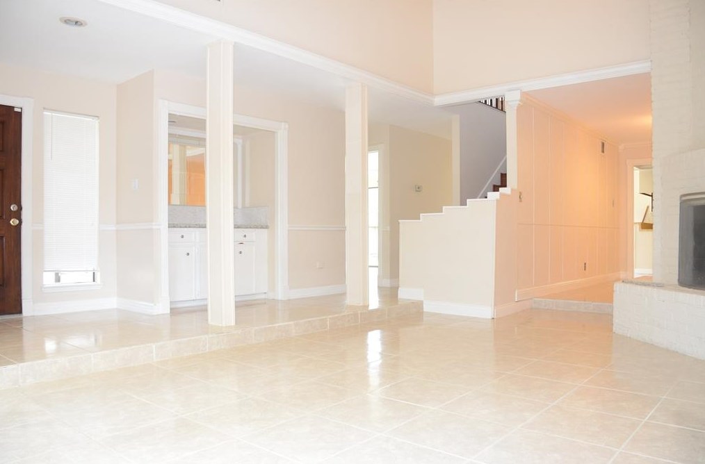 11123 Bandlon Dr, Houston TX  77072-1907 exterior