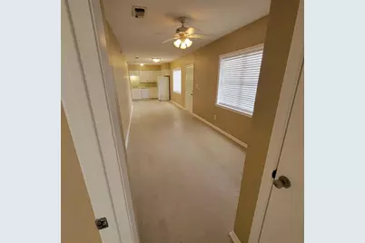 802 Avenue K #4, Galveston, TX 77550 - Photo 3