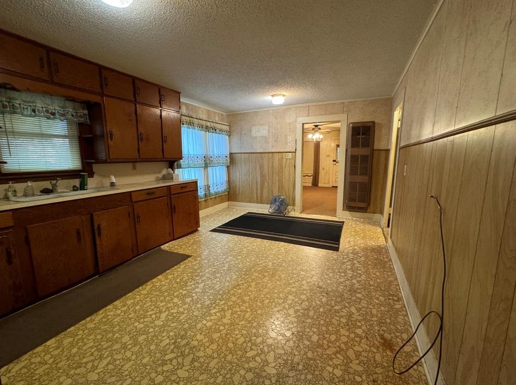 801 Hayden St, Jones Creek TX  77437-3618 exterior