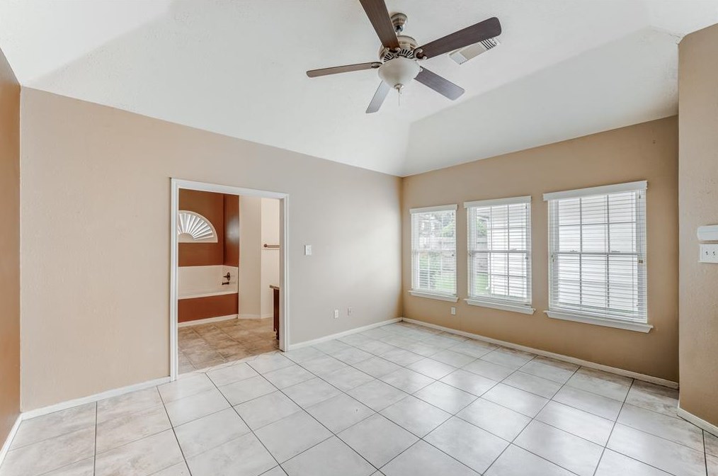 11503 Autumn Chase Dr, Houston TX  77065-4925 exterior