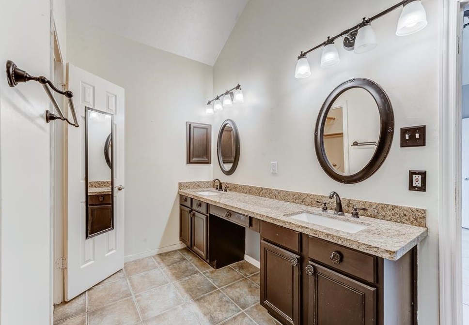 11503 Autumn Chase Dr, Houston TX  77065-4925 exterior