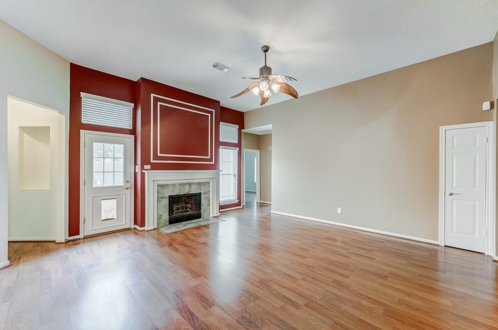 11503 Autumn Chase Dr, Houston TX  77065-4925 exterior