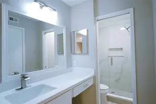 2300 Augusta Dr, Houston, TX 77057 - Photo 13