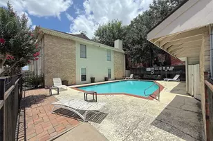 2300 Augusta Dr, Houston, TX 77057 - Photo 19