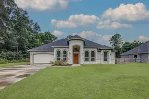 1006 Spanish Dr, Dayton, TX 77535 - Photo 1