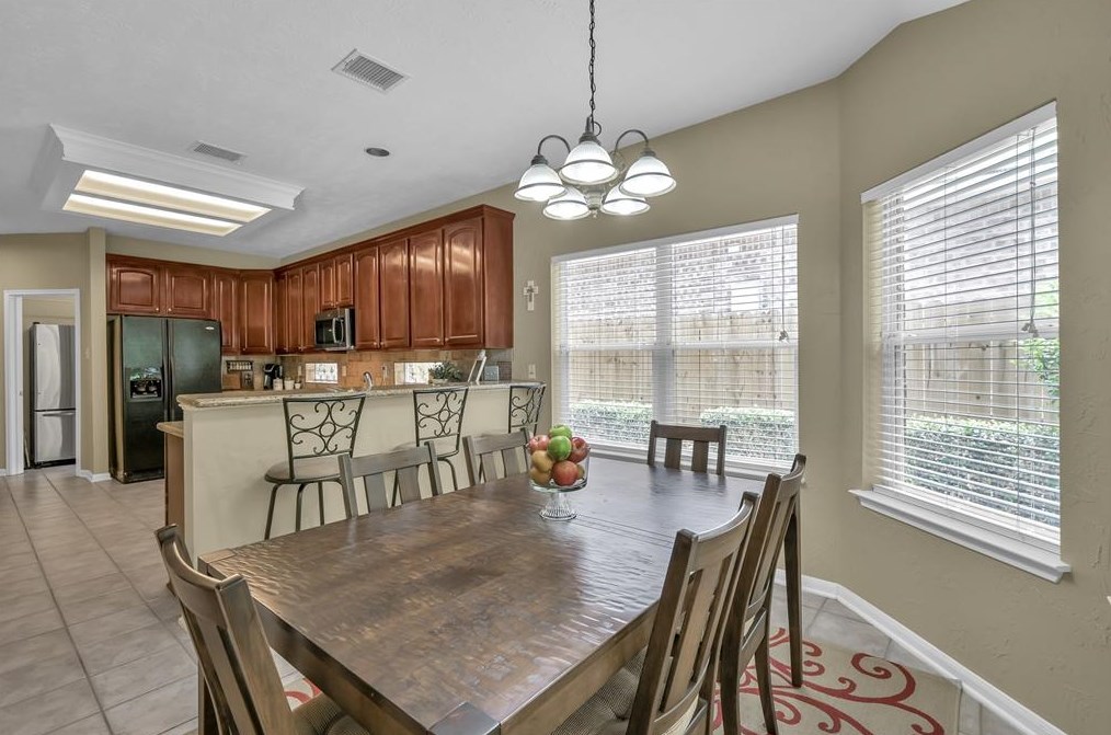 49 Peaceful Cyn Cir, Spring TX 77381-4486 exterior