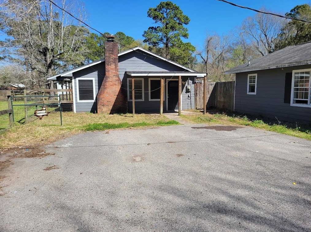 4306 Gatewood Rd, Crosby TX  77532-3913 exterior