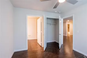 3300 Oak Creek Dr, Austin, TX 78727 - Photo 21