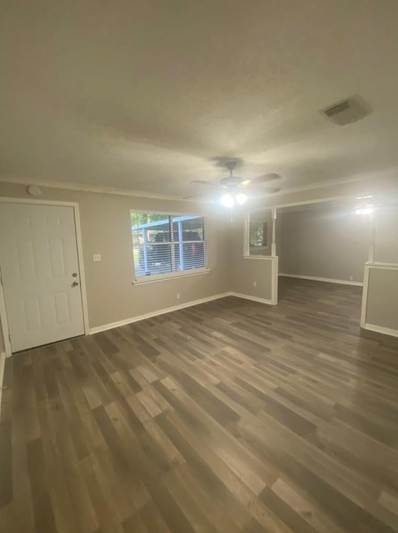 9505 Everglade Dr, Houston TX  77078-2419 exterior