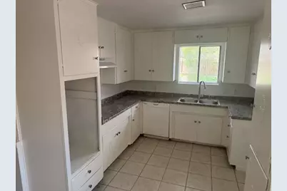 426 Pennington Drive, Corpus Christi, TX 78412 - Photo 9