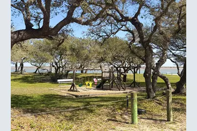 638 Stovall Drive, Palacios, TX 77465 - Photo 31