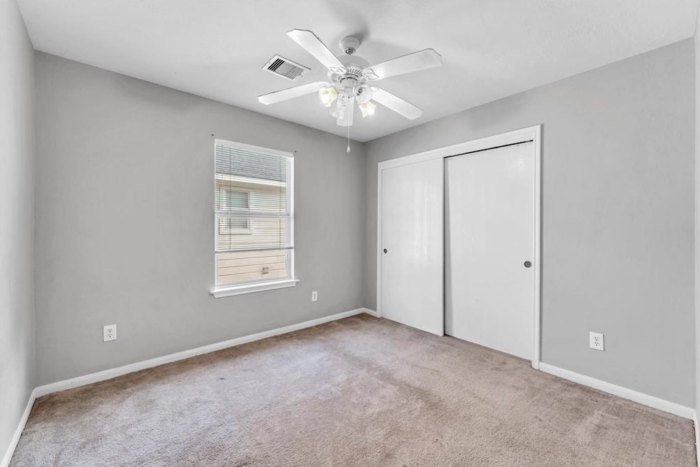 10831 Heathercliff Ln, Houston TX  77075-5325 exterior