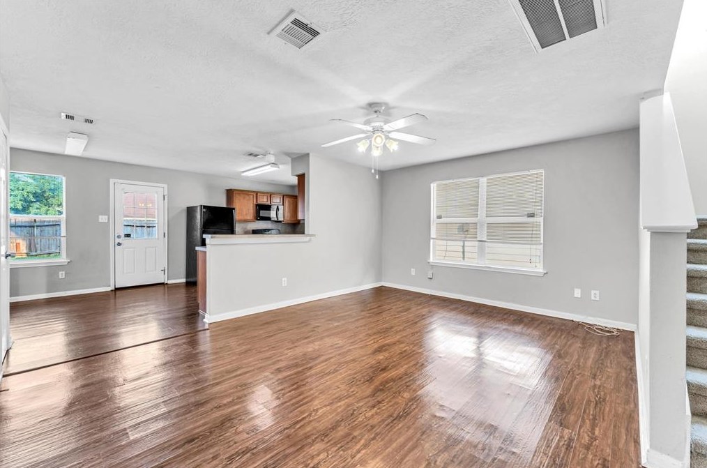 10831 Heathercliff Ln, Houston TX  77075-5325 exterior
