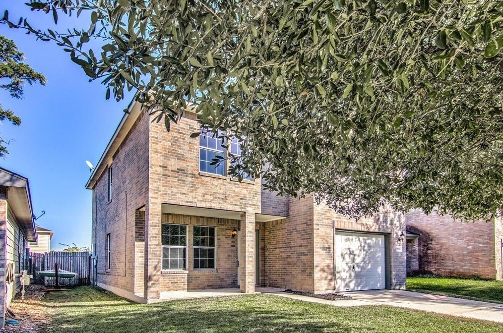 22810 Red Leo Ln, Spring TX  77389-3994 exterior