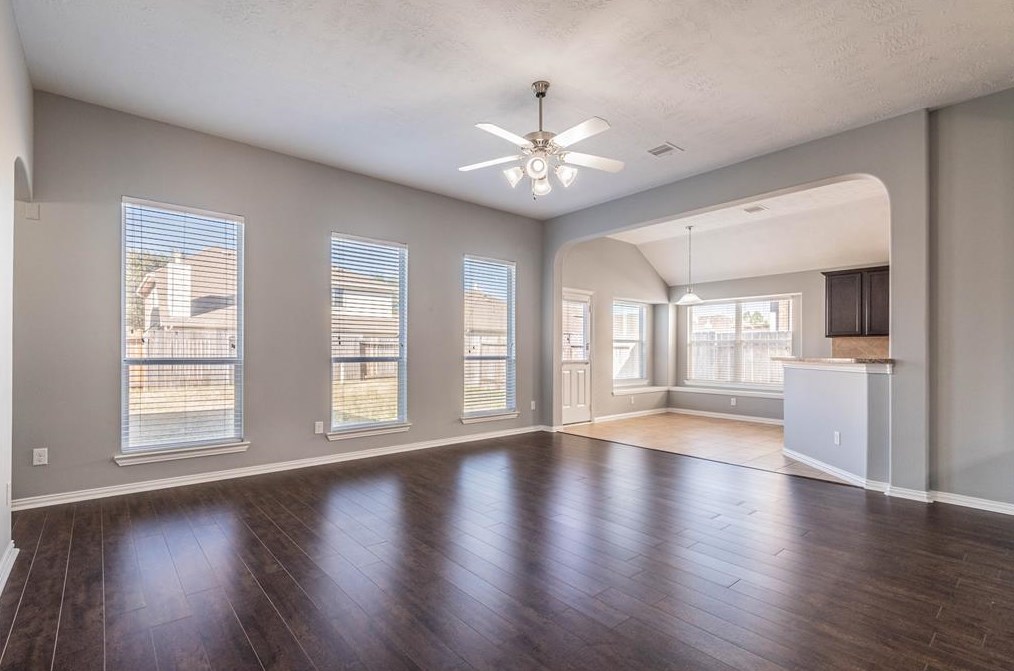 3027 Cimarron Pass Dr, Spring TX  77373-8647 exterior