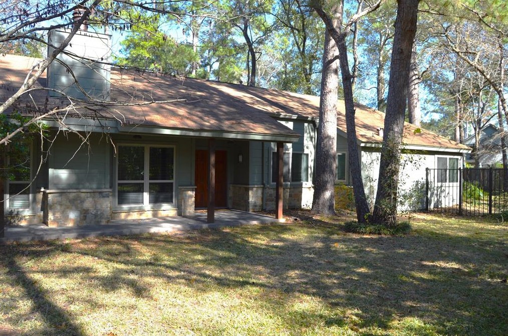 34 Timber Top Dr, Spring TX  77380-1488 exterior