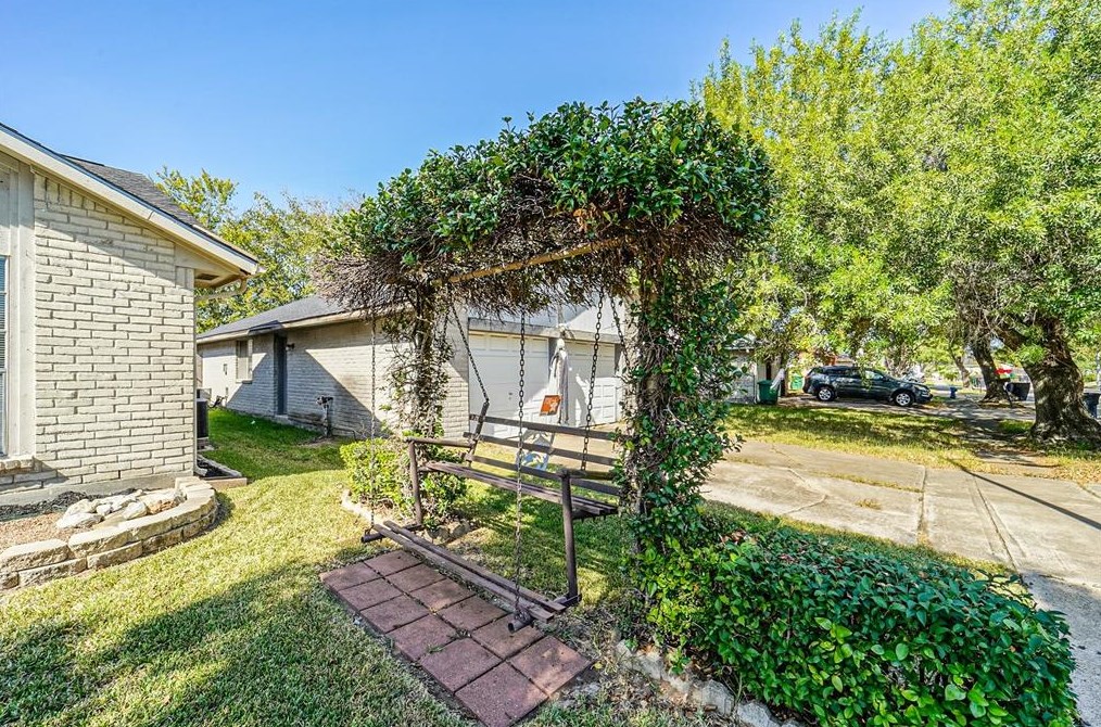 9507 Kingspass St, Houston TX  77075-5124 exterior