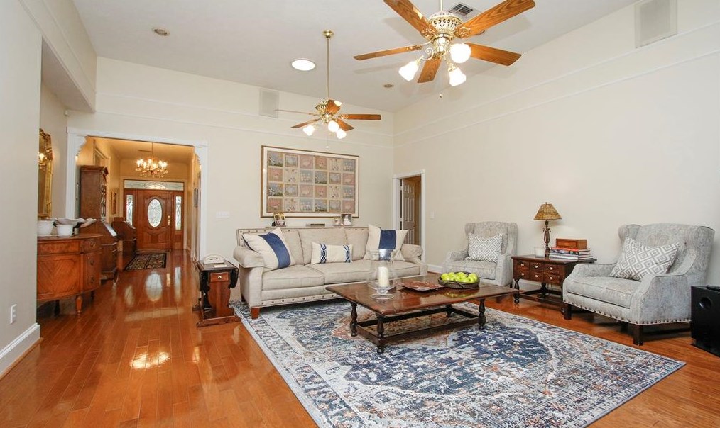 22502 Holly Crk Trl, Tomball TX 77377-3659 exterior