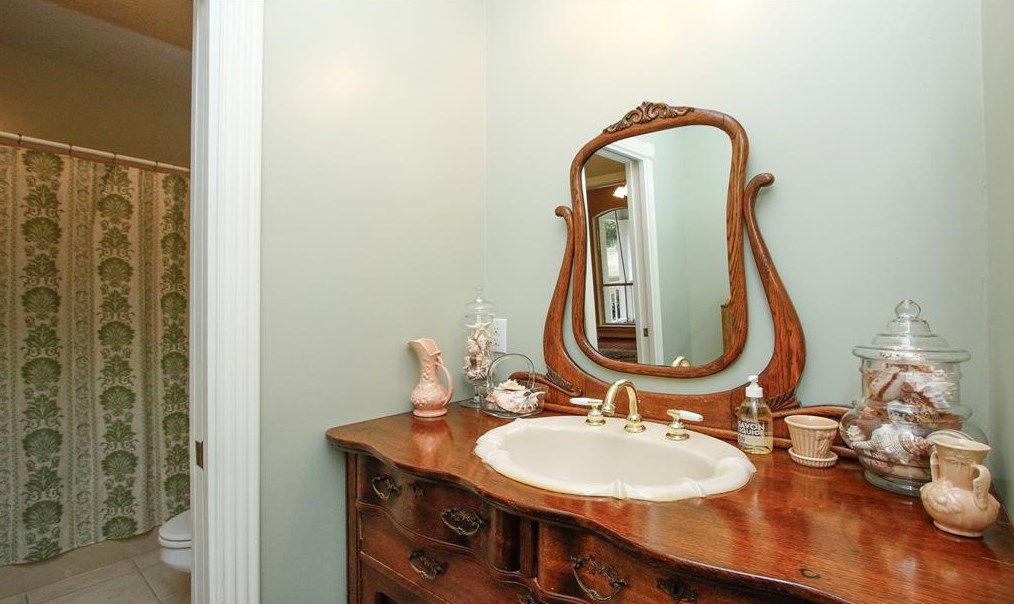 22502 Holly Crk Trl, Tomball TX 77377-3659 exterior