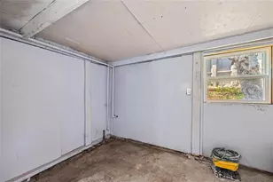 1812 27th St, Galveston, TX 77550 - Photo 37