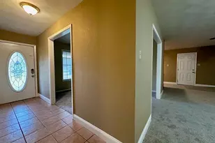 207 Lucky Dr, Silsbee, TX 77656 - Photo 3