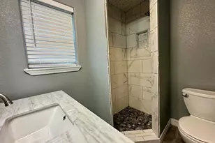 207 Lucky Dr, Silsbee, TX 77656 - Photo 13