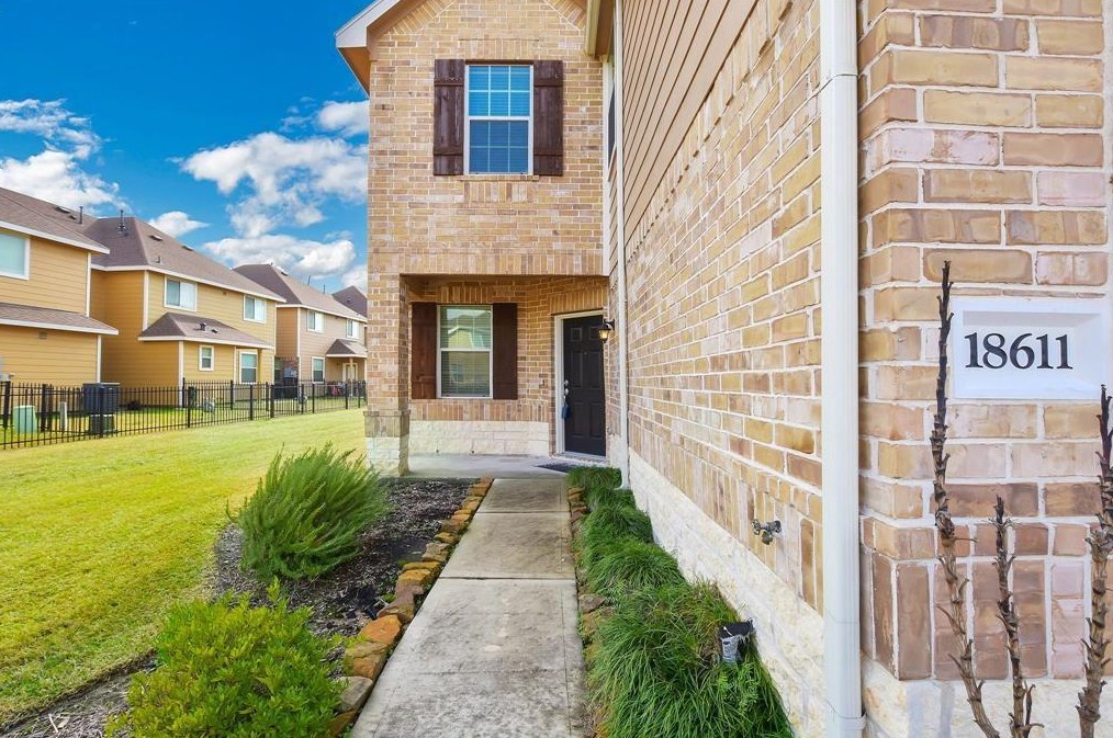 18611 Serenity Loch Dr, Spring TX  77379-3510 exterior