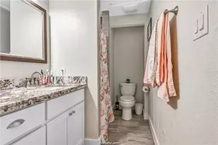 1510 Burt St, Bryan, TX 77802 - Photo 5