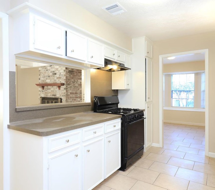23811 English Oak Dr, Spring TX  77373-5812 exterior