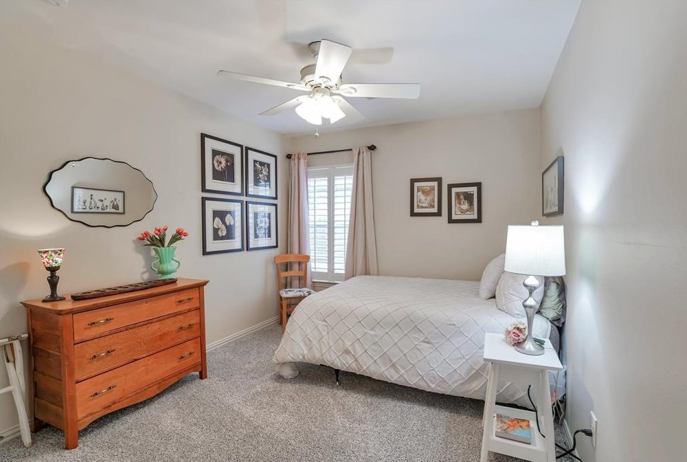 12922 Coopers Hawk Dr, Houston TX  77044-4403 exterior
