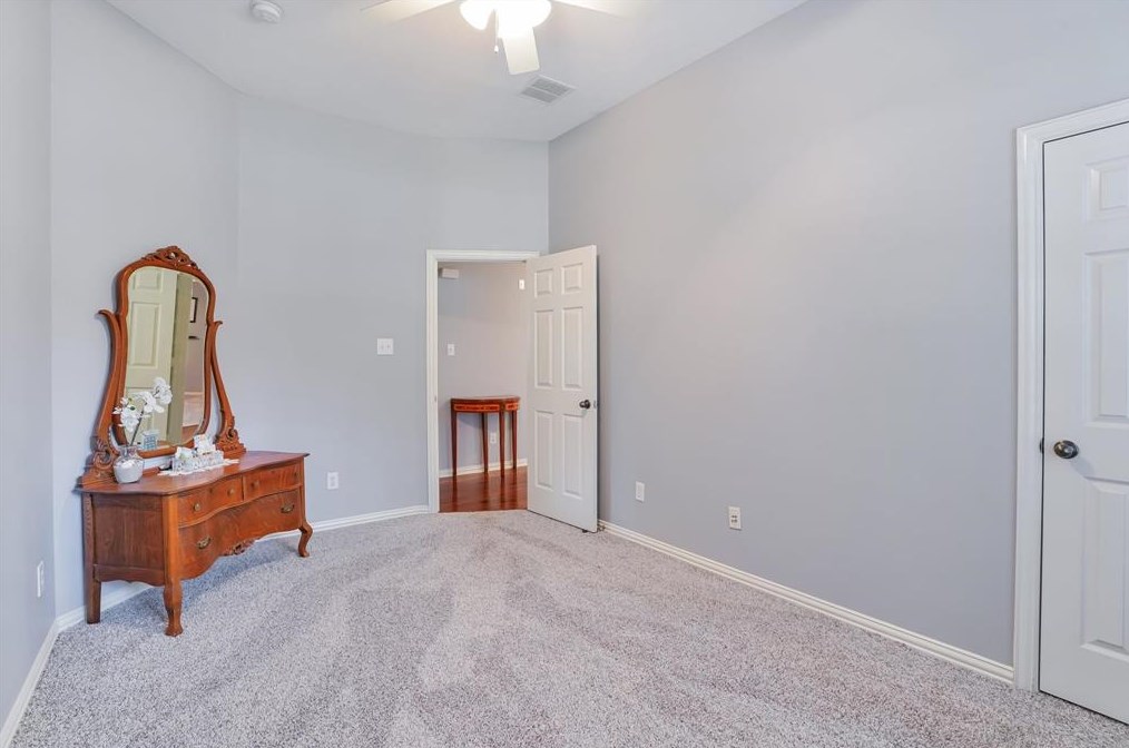 12922 Coopers Hawk Dr, Houston TX  77044-4403 exterior