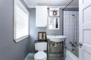 904 Panama St, Houston, TX 77009 - Photo 11