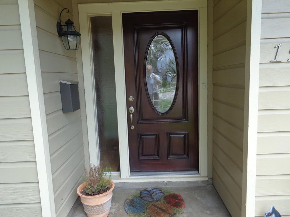 1551 Hewitt Dr, Houston TX  77018-1859 exterior